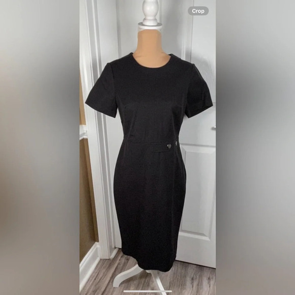 Banana Republic NEXT TAILORING BLACK SHORT SLEEVE STRETCH MIDI SHEATH DRESS - Picture 6 of 10